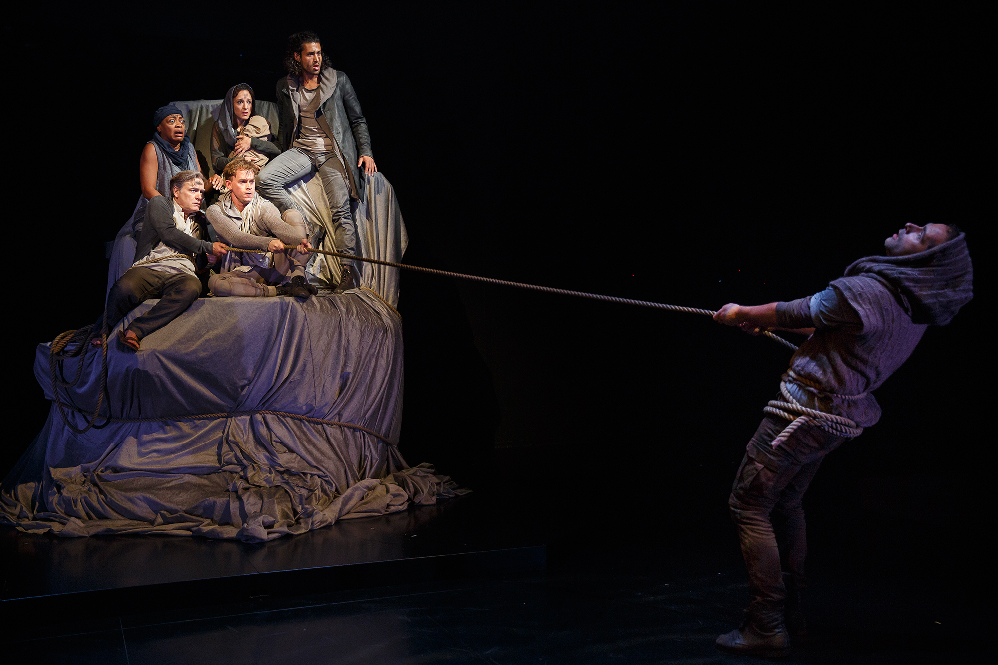 stratford-festival-the-aeneid-25